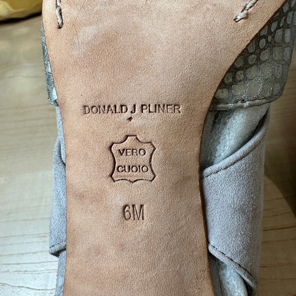 DONALD J PLINER Silver Suede‎ Snakeskin Peep Toe Heel Booties Size 6M - Picture 6 of 7